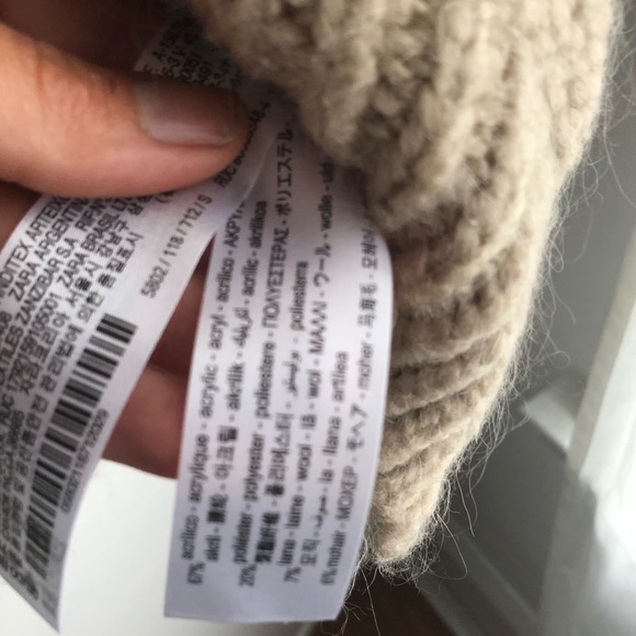 Warm winter sweater - Picture 4 of 4